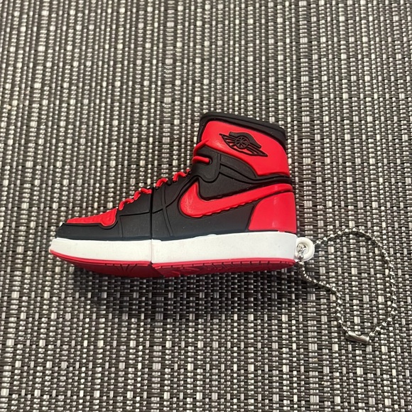 4GB Nike Air Jordan USB Flash Drive Memory Stick - Picture 2 of 6